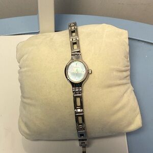 Timex Women's Quartz Wristwatch Stainless Steel Colorful Dial New Battery
